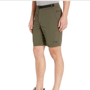 NEW North face mens paramount trail short